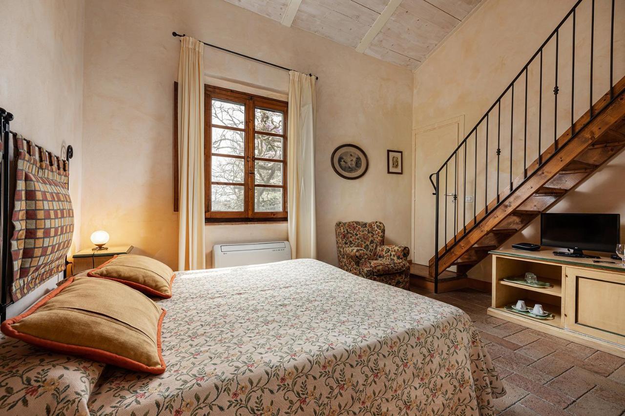 מוטספרטולי Agriturismo Montalbino מראה חיצוני תמונה