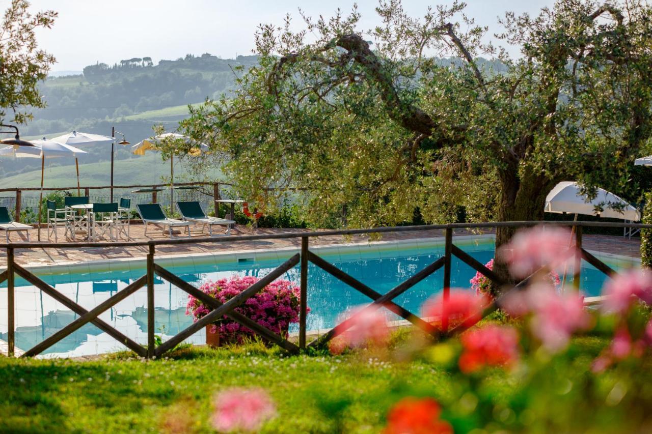 מוטספרטולי Agriturismo Montalbino מראה חיצוני תמונה